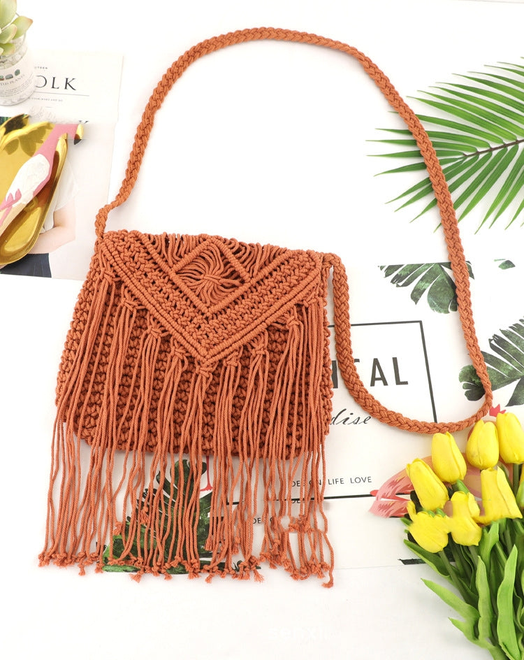 Hand-tied Cotton Tassel Flip Straw One Shoulder Crossbody Woven Bag