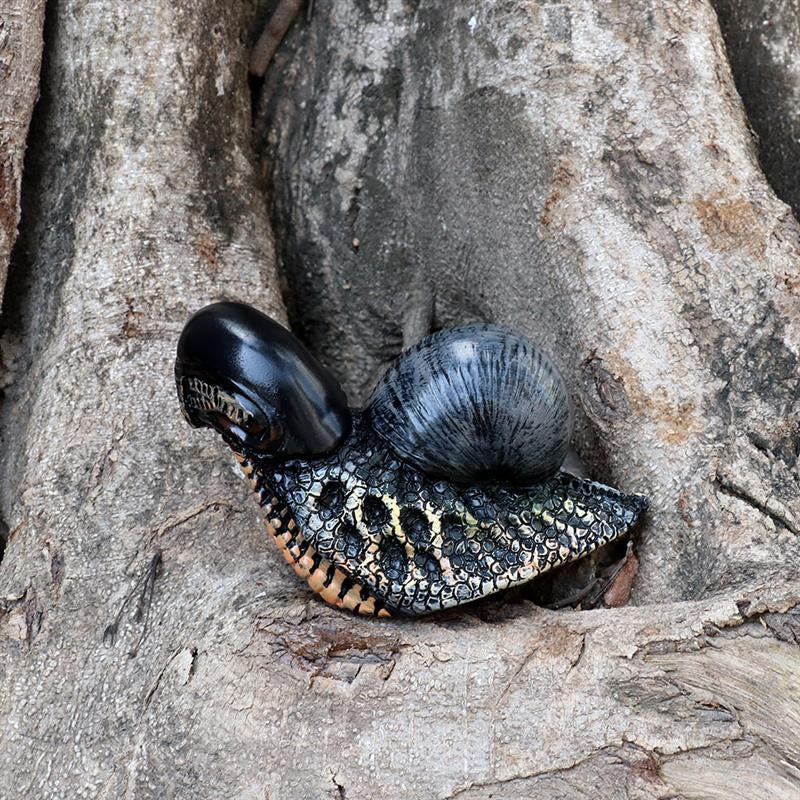 Snail Home Decoration Garden Design Evil Snail Resin Crafts Snail Decoration