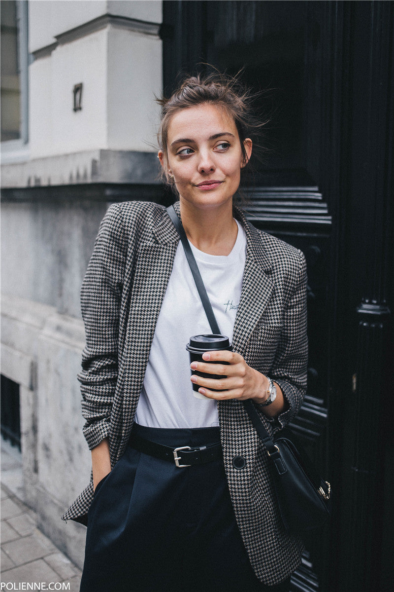 Autumn fashion street filming thousand birds grid, a button, handsome, long suit of Mao suit.